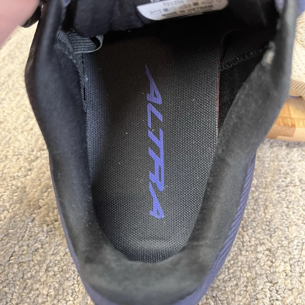 Altra FWD VIA Shoes Men's Size 8.5 Blue Road Running Athletic Sneakers Gym Used